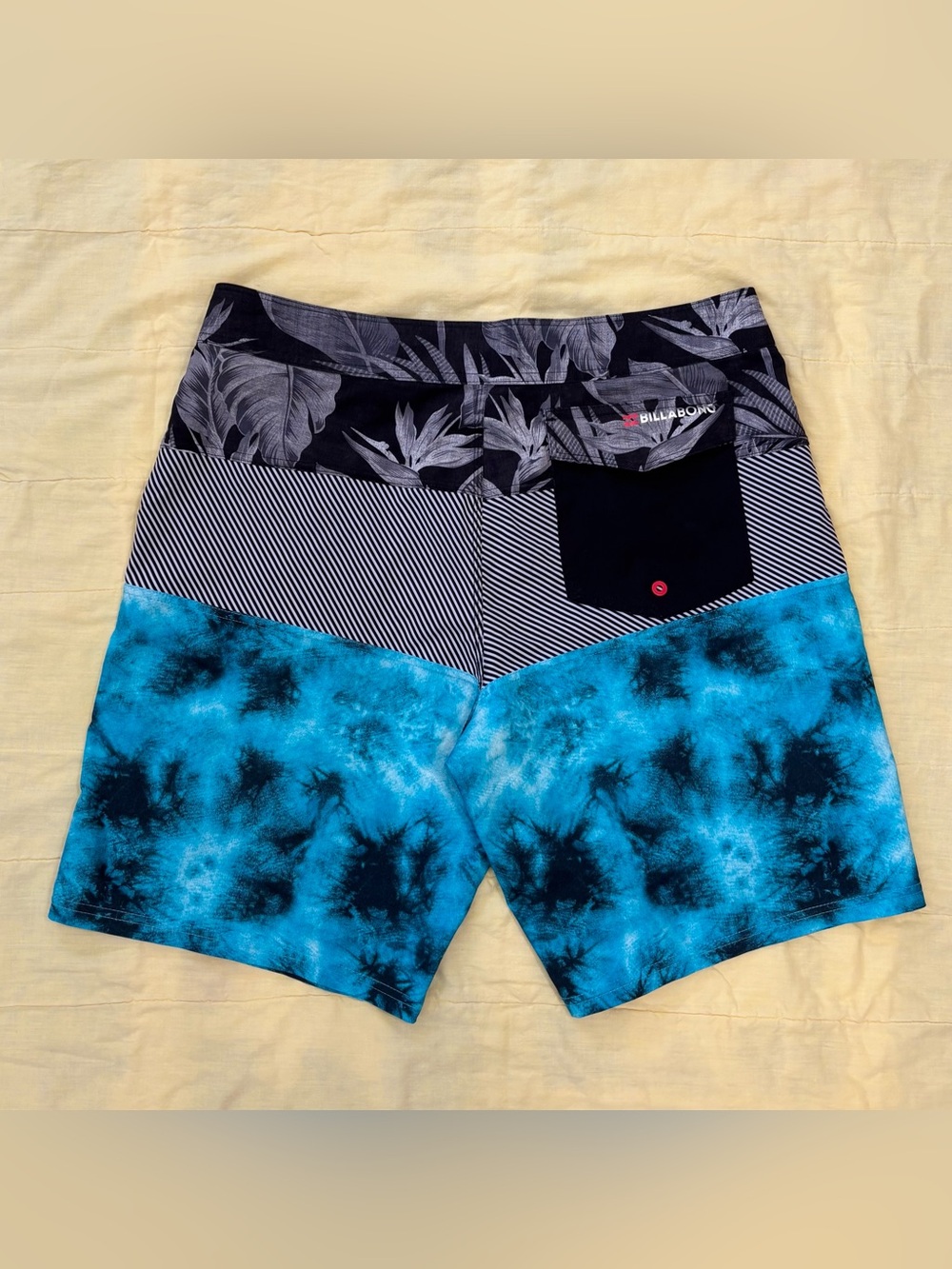 EUC Billabong Platinum X Tribong Boardshorts, Men Size 33, Surf Swim - Picture 6 of 16